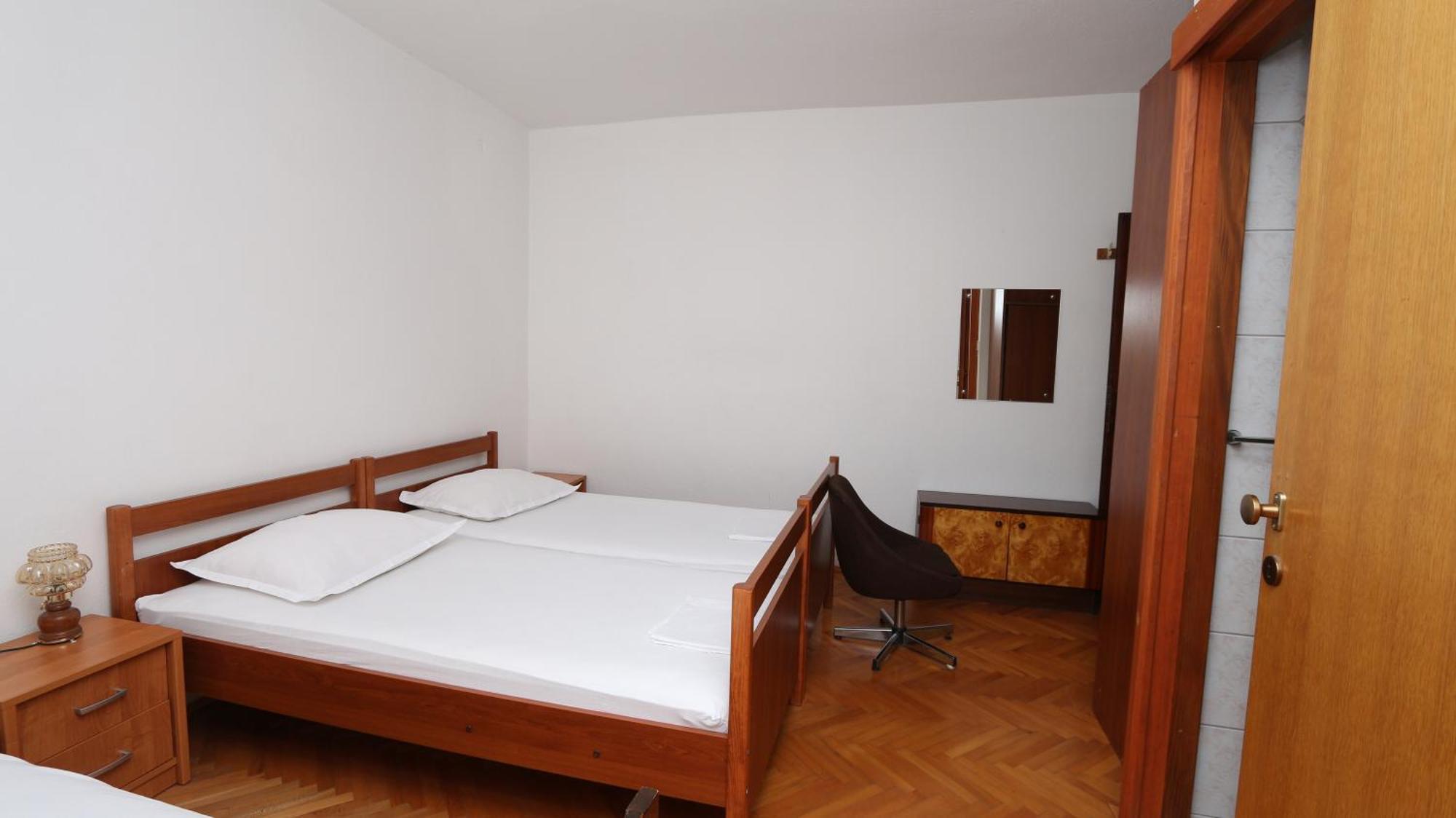 Dinka Guesthouse Makarska Exterior photo