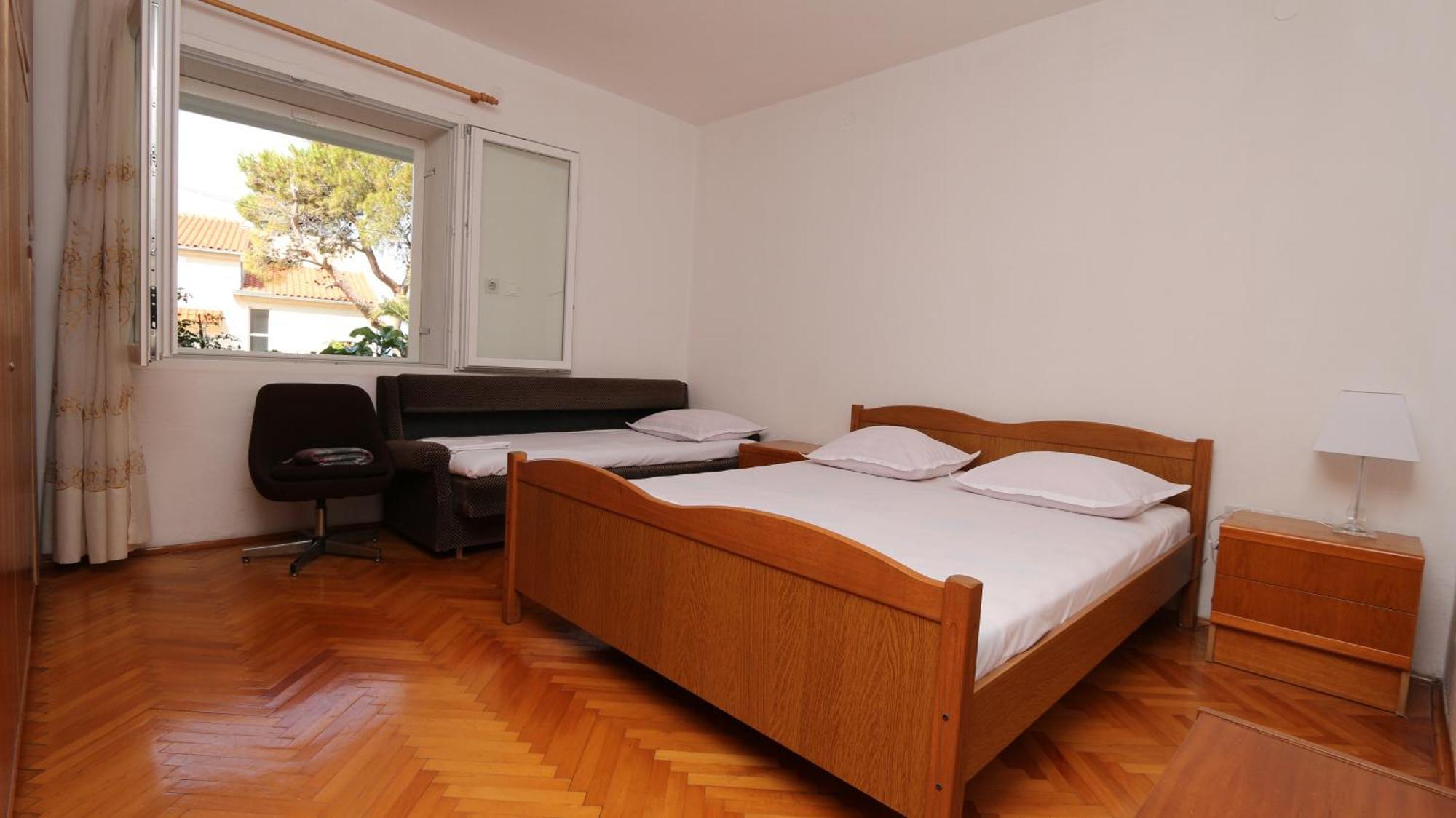 Dinka Guesthouse Makarska Exterior photo