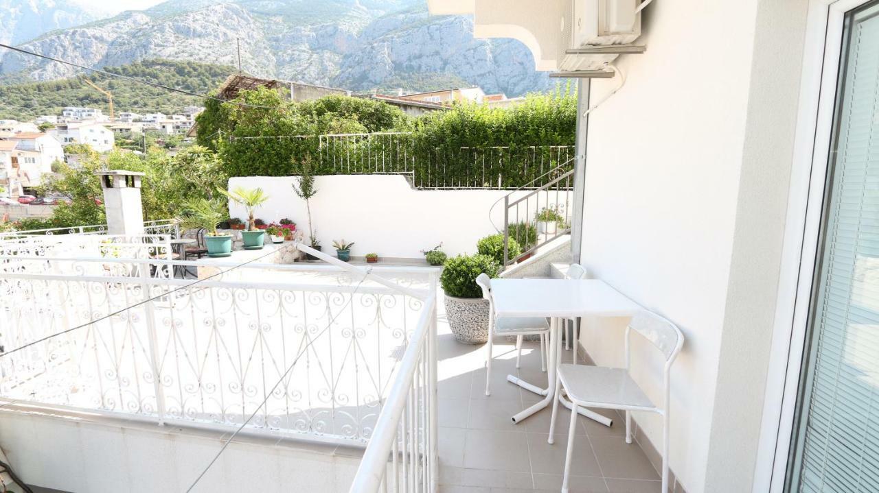 Dinka Guesthouse Makarska Exterior photo