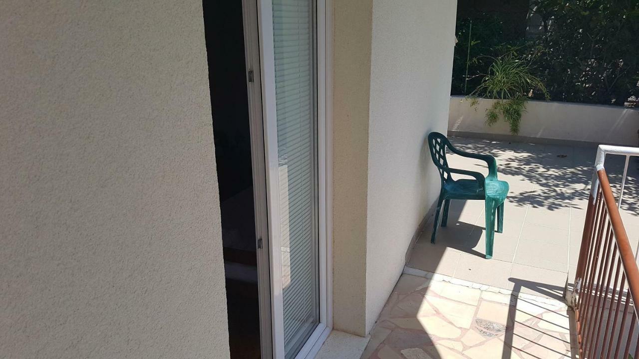 Dinka Guesthouse Makarska Exterior photo